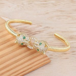 Double Leopard Bracelet; Gold, Diamond, Emerald 🖤🖤